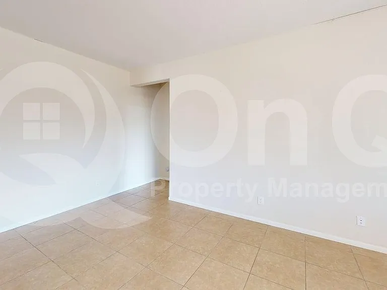 2039 E Piedmont Pl — Photo 14
