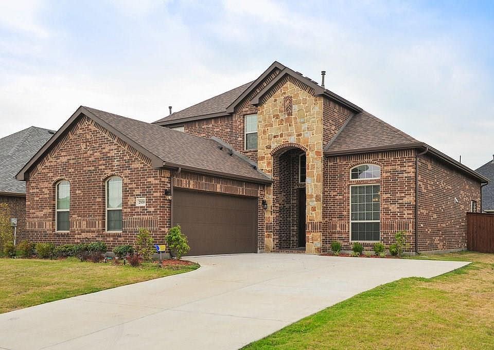 1st image of 2939 Geneva Dr