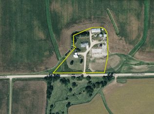 30319B Brookville Rd, Lanark, IL 61046