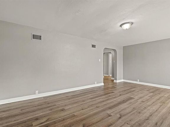 2nd image of 10524 E Lake Dr