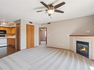 3120 Wilson Ave SW APT 6, Cedar Rapids, IA