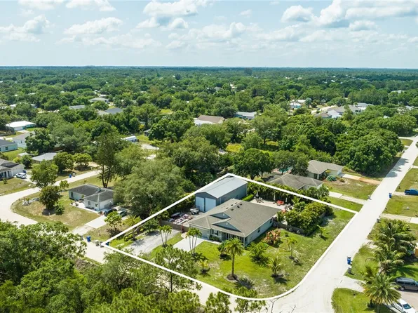 10045 S 89th St, Vero Beach, FL 32967