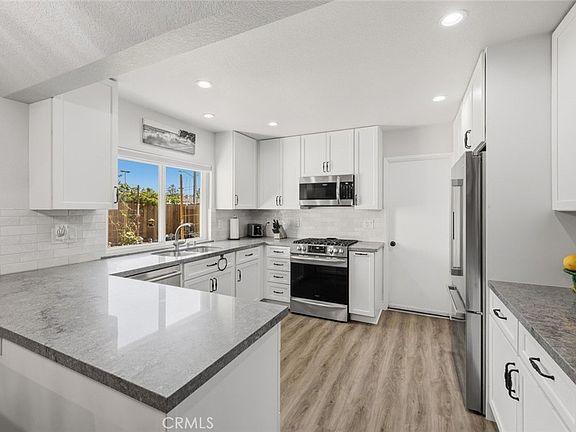 5th image of 2277 Workman Ave