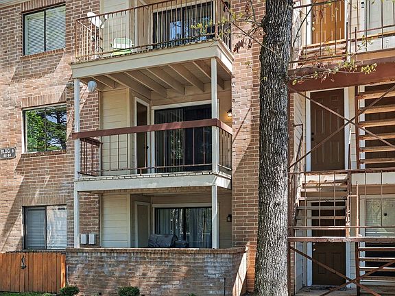 2nd image of 3500 Tangle Brush Dr APT 83