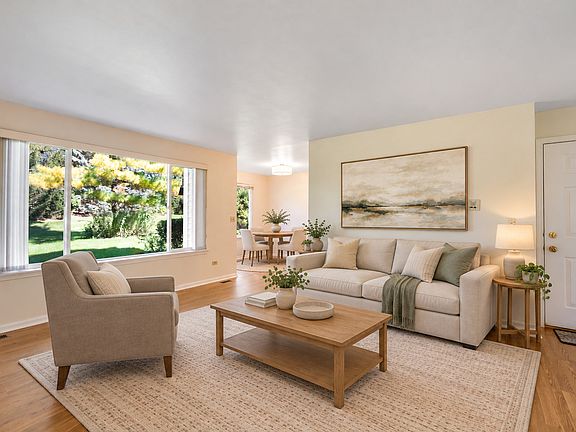 4th image of 215 Brett Cir Unit A