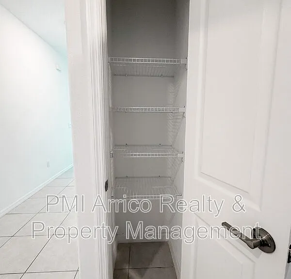 5487 Blue Azure Dr — Photo 22