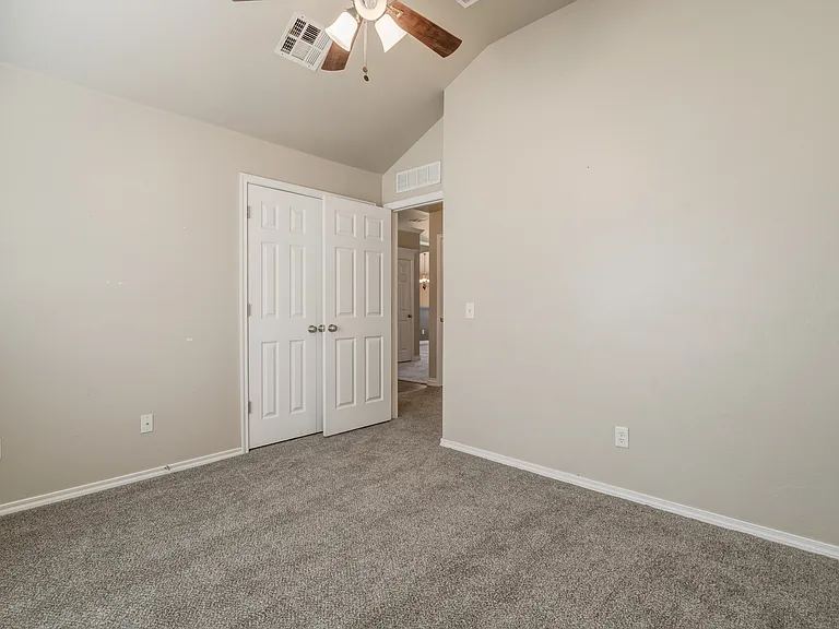 16024 Okalee Ln — Photo 33