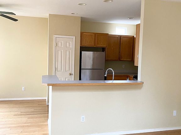 4th image of 15014 NE 8th Pl