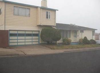 1st image of 8 Menlo Ave