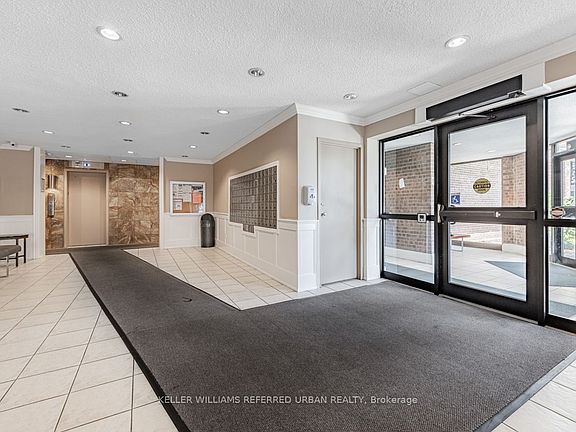 3rd image of 3025 Queen Frederica Dr #1007