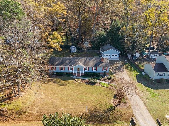 2nd image of 6811 Forest Dr