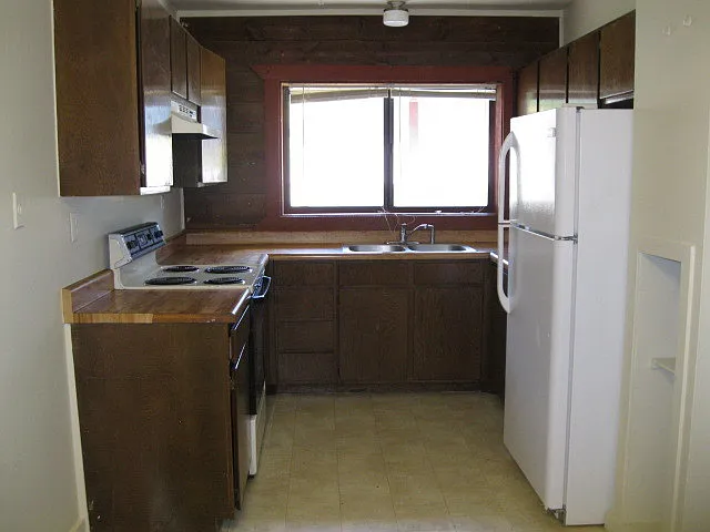 200 S East Ave #S — Photo 5