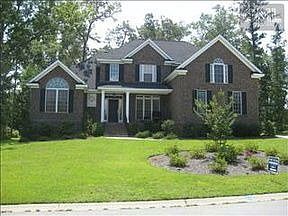2nd image of 82 Roundtree Rd