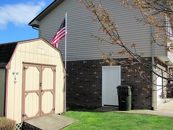5th image of 114 Bob White Ct