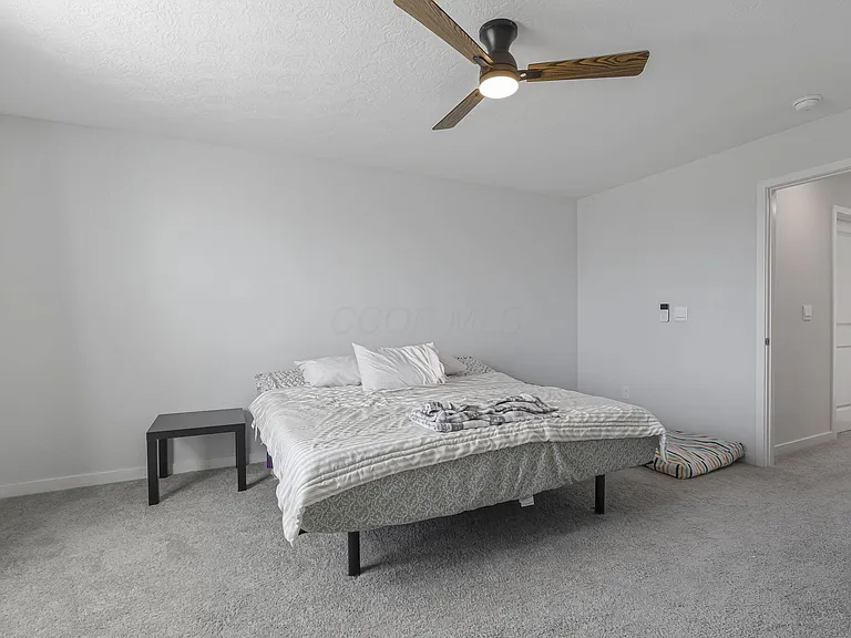 758 Leslie Dr — Photo 30
