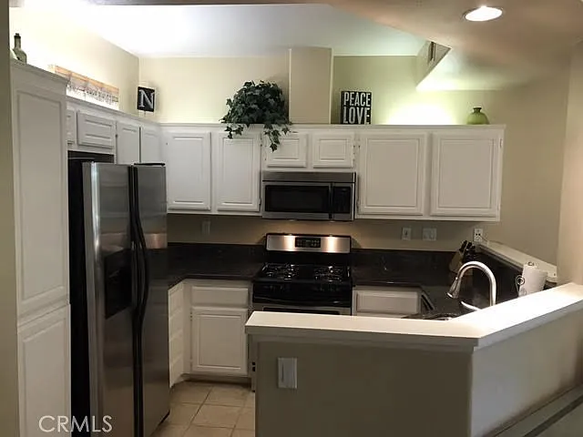 1039 S Positano Ave — Photo 9