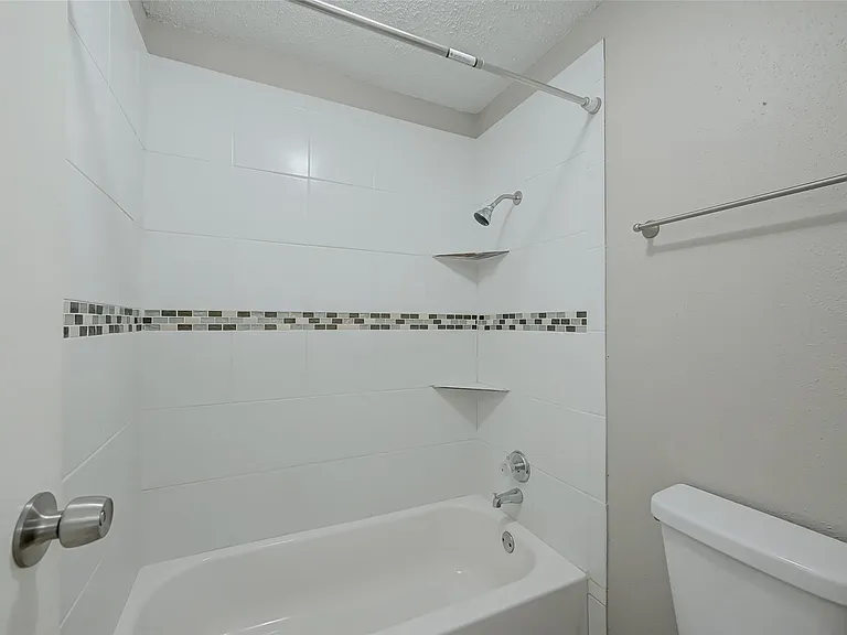 2120 El Paseo St #2407 — Photo 12