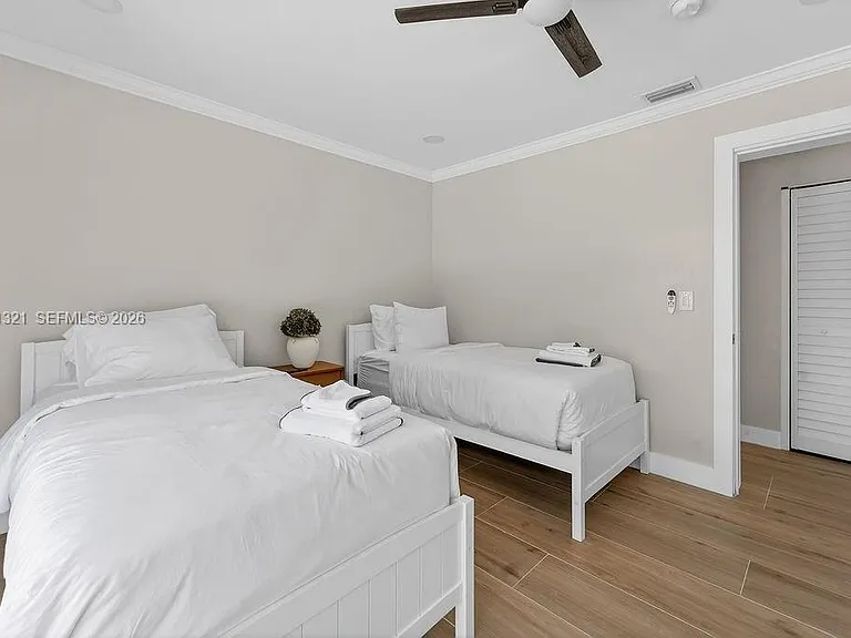 756 Cinnamon Rd — Photo 35