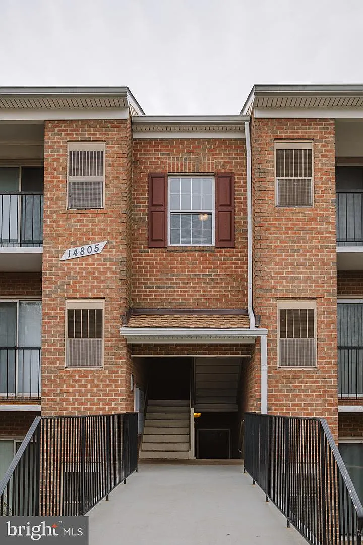 14805 Rydell Rd APT B2 photo 1