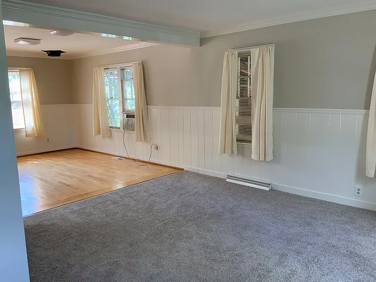 740 W Burkitt St — Photo 24