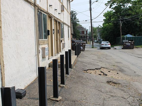 4th image of 343-351 E 13th Ave