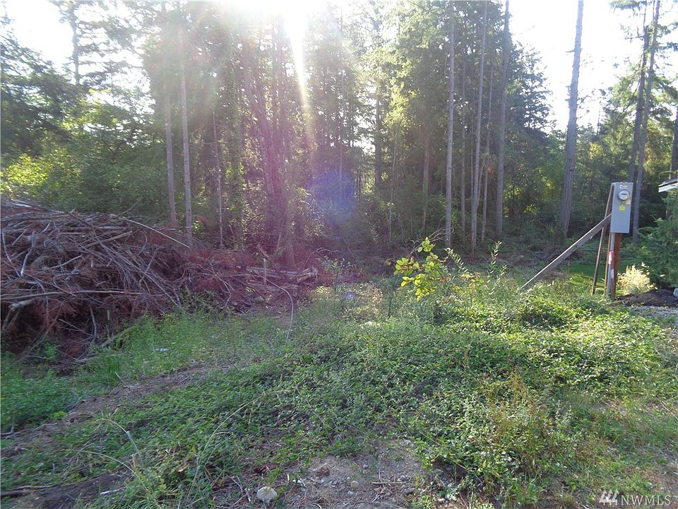 2nd image of 2414 19th Ave NW