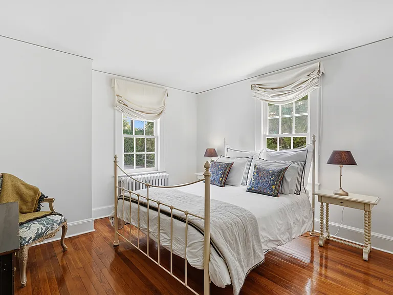 1st Floor Bedroom