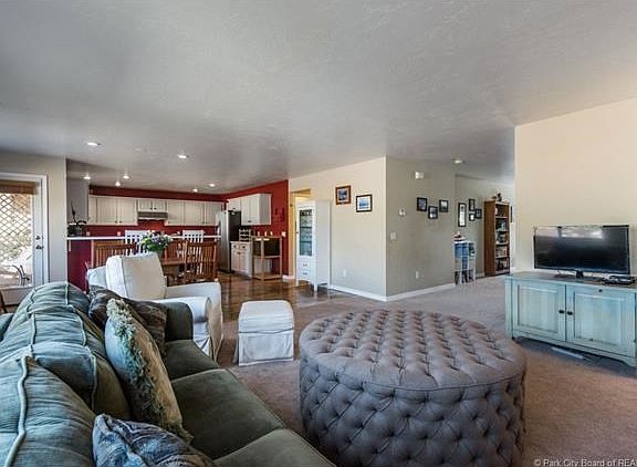 2nd image of 5979 N Fairview Dr