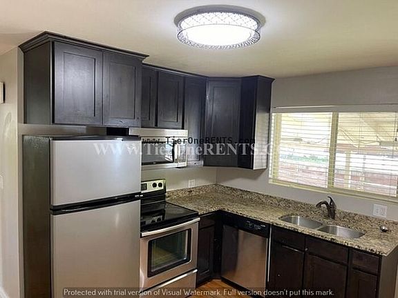 5th image of 286 E Leslie Ave
