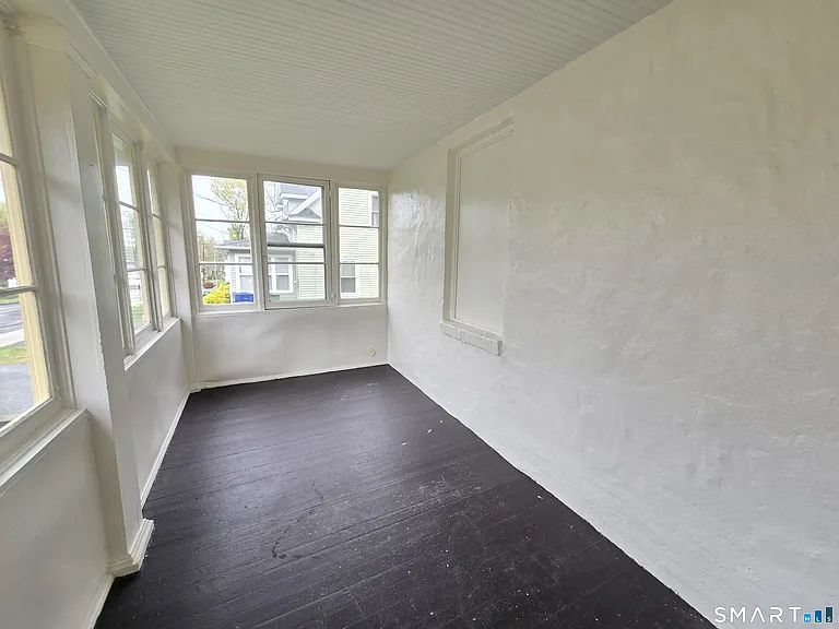 103 Capen St #2 — Photo 7