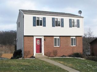 9 W White Oak Dr, Delmont, PA