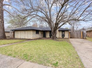 2418 Monett Dr, Sherman, TX 75092