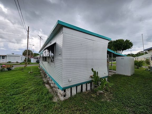 3rd image of 4000 24th St N #430