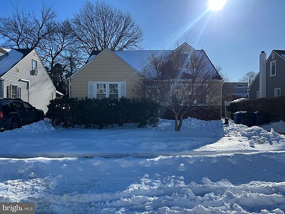 2nd image of 1369 Birchwood Ave
