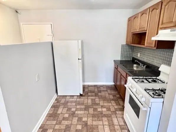372 White St APT B6, Orange, NJ 07050