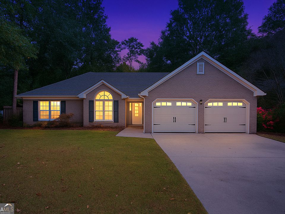 1st image of 105 Kraftwood Park