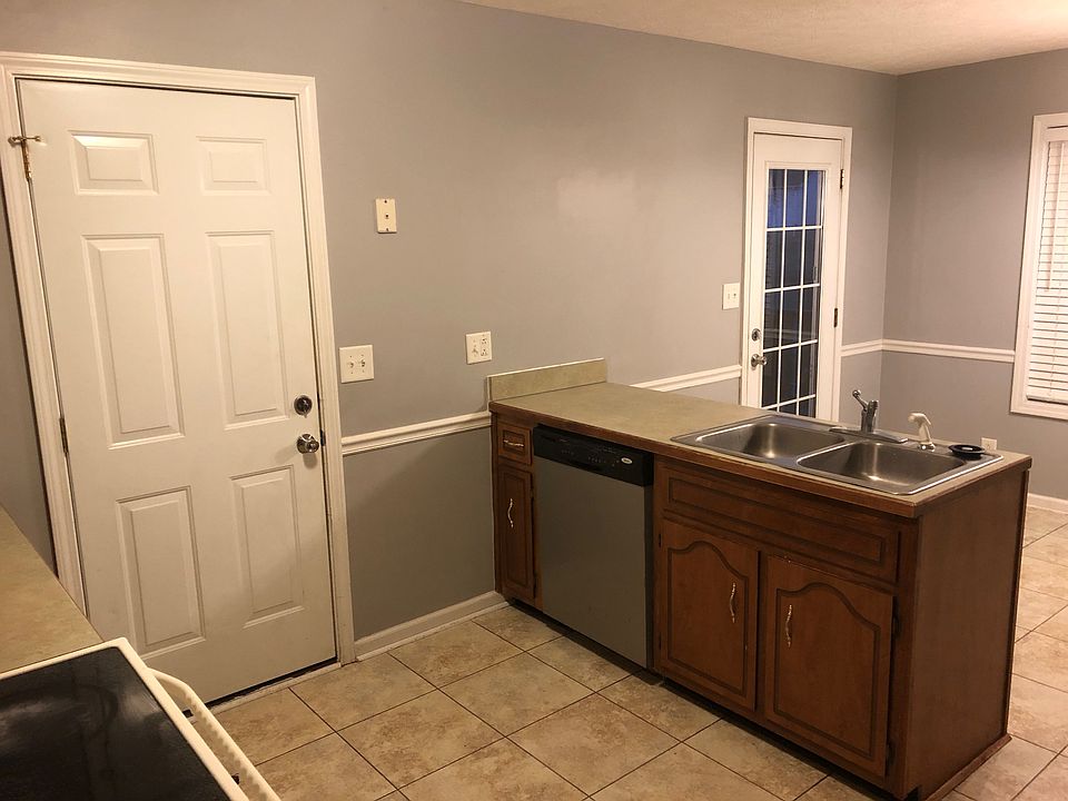 1st image of 3542 Sandpiper Dr