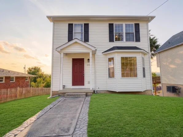 395 Stonewall St, Strasburg, VA 22657