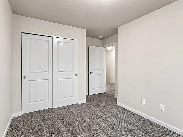 6716 W Washington Ave — Photo 21