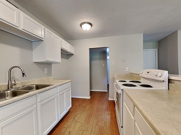 5th image of 5221 Norris Dr