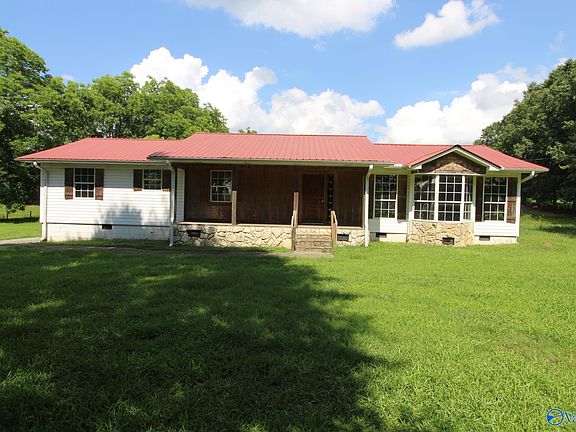 2nd image of 330 Morningview Dr