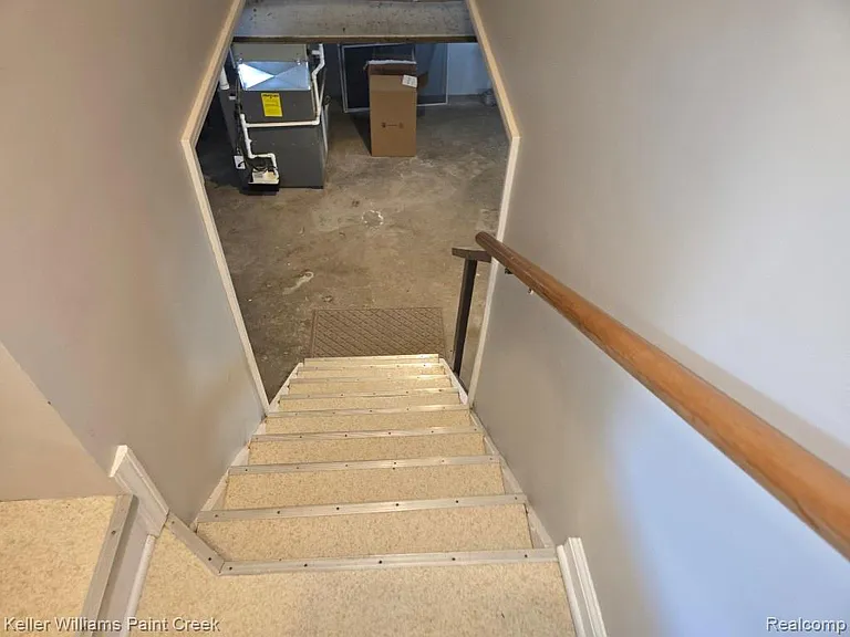 1489 West Blvd — Photo 31
