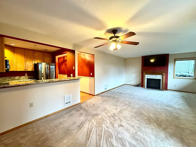 26325 Illinois Ave NE #B103 — Photo 5