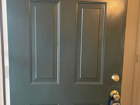 4th image of 209 Larkspur Ln