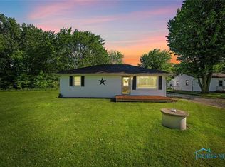 5105 W Fremont Rd, Pt Clinton, OH 43452