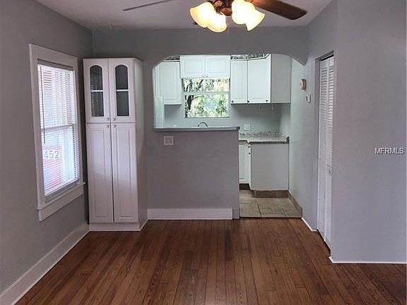 4th image of 452 Hillcrest Ct