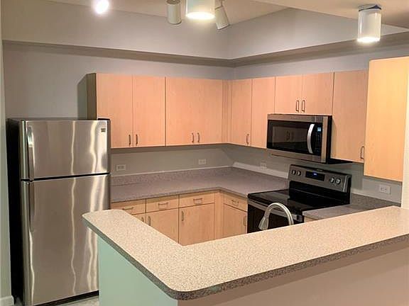 4th image of 533 NE 3rd Ave APT 115