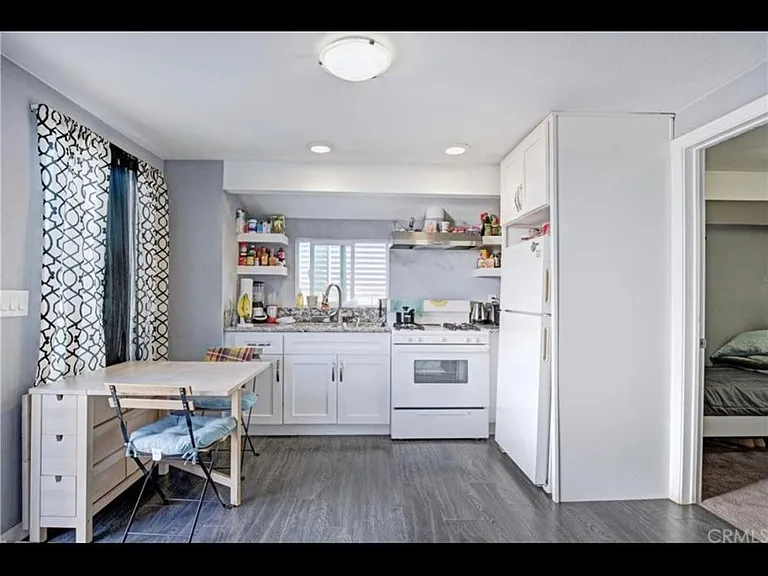4338 E 3rd St #1/2 — Photo 1