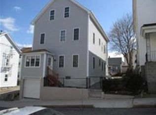 186 Diman St, Fall River, MA 02721