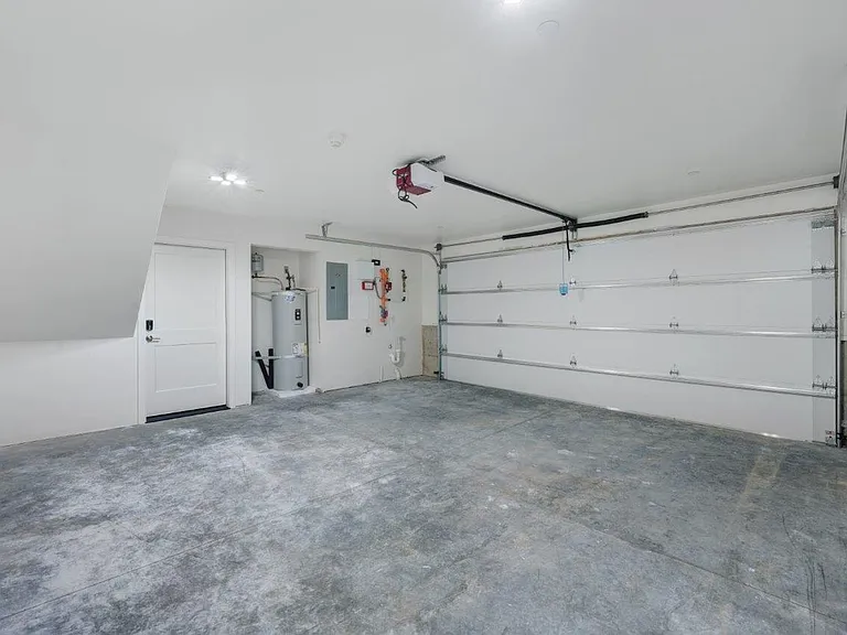 5915 Sunset Ave — Photo 15